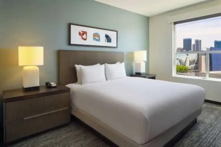 Hyatt House Atlanta Downtown - 48