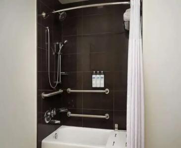 Hyatt House Atlanta Downtown - 9