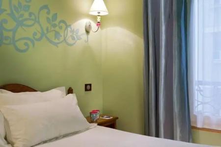 Hôtel Aurore Paris Gare de Lyon - 17