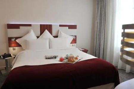 Mercure Paris Opéra Faubourg Montmartre - 124