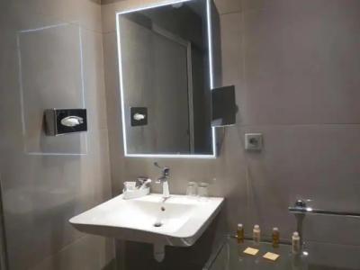 Mercure Paris Opéra Faubourg Montmartre - 128