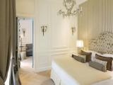 Suite with garden view