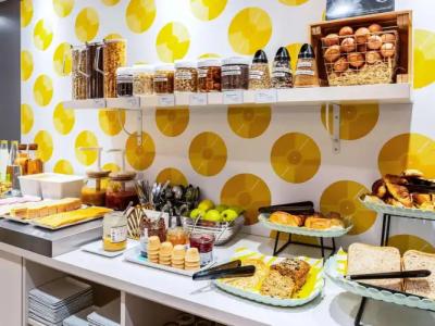 ibis Styles Paris 15 Lecourbe - 10