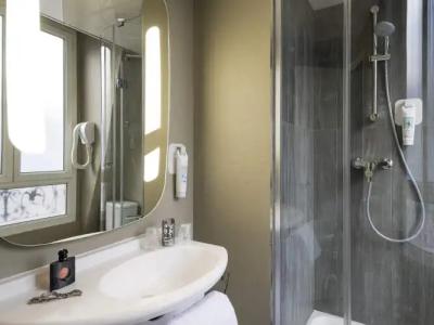 ibis Paris Ornano Montmartre Nord 18ème - 9