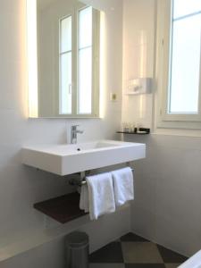 Hôtel Paris Vaugirard - 41