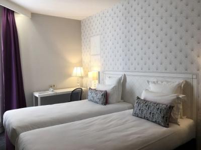 Hôtel Paris Vaugirard - 1