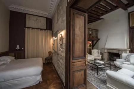 Hôtel Du Jeu De Paume - 167