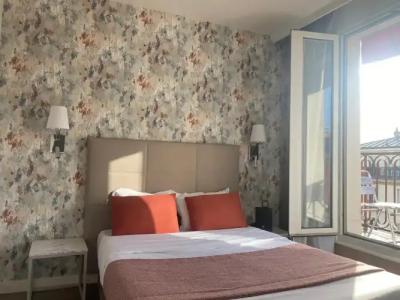 Hôtel De Venise - 13