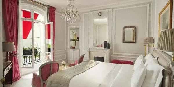 Hôtel Plaza Athénée - Dorchester Collection - 101