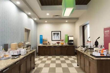 Hampton Inn by Hilton Lloydminster - 24