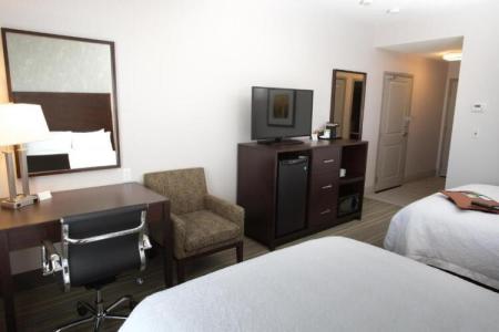 Hampton Inn by Hilton Lloydminster - 37