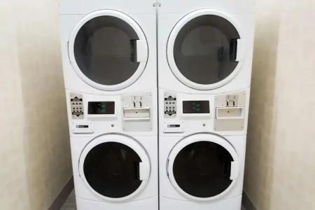 Hampton Inn by Hilton Lloydminster - 27