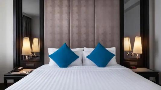 Mövenpick Sukhumvit 15 Bangkok - SHA Extra Plus Certified - 105