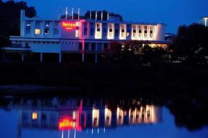 Mercure Pont De Loire Mini-hotel, Nevers