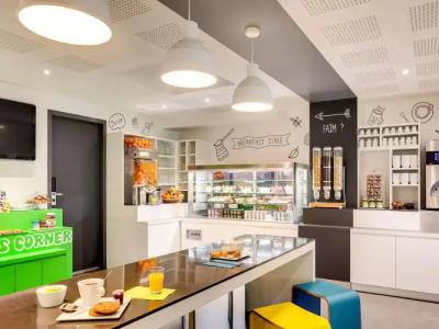 ibis Styles Nantes Centre Gare - 11
