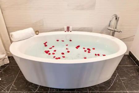 Best Western Plus Crystal,,Bar & Spa - 139