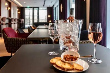 Best Western Plus Crystal,,Bar & Spa - 10