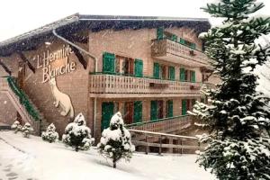 L'Hermine Blanche, Morzine