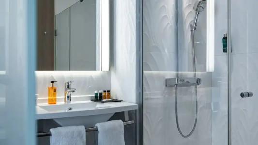 Hôtel Oceania Le Métropole - 70