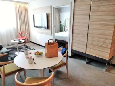 Novotel Suites Montpellier Antigone - 94