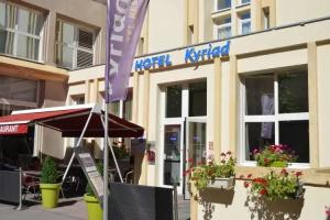 Kyriad Metz Centre - Restaurant Moze, Metz