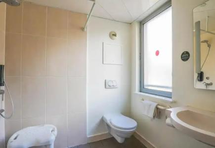 B&B Marseille Centre La Joliette - 10