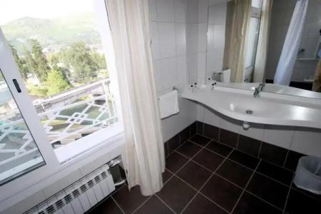 Hôtel La Source - 34