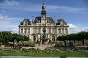 Brit Hotel Limoges Centre Gare - ex hotel Jeanne d'Arc, Limoges