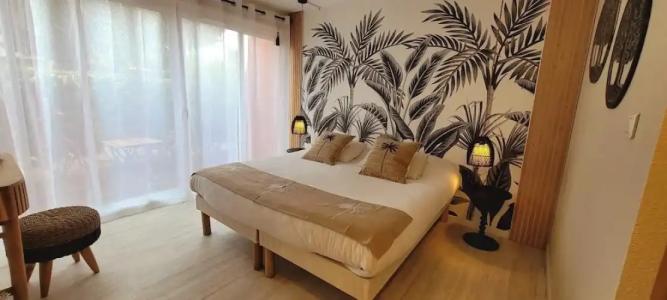 Tennis International - 28