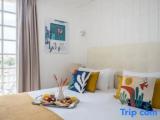 Superior Double room with balcony and with sea view