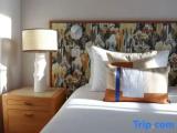Standard Club room with sea view