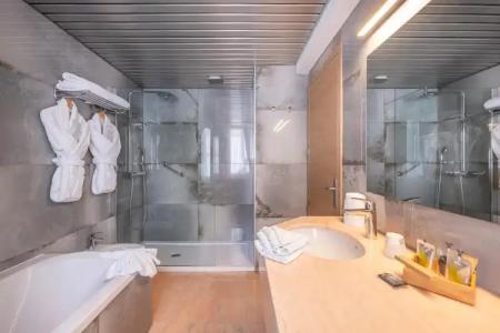 Hôtel Le Yachtman, The Originals Collection - 9