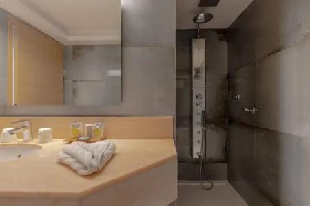 Hôtel Le Yachtman, The Originals Collection - 57