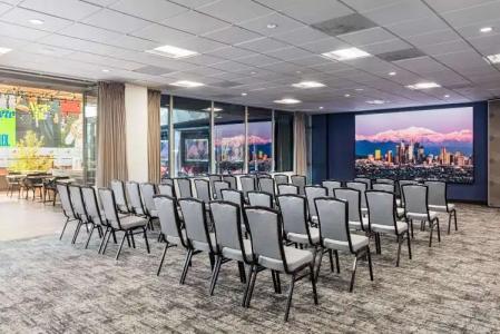 E Central Downtown Los Angeles - 17