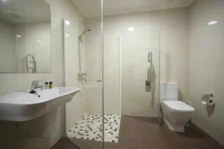 Capitol Boutique - 9