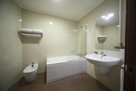 Capitol Boutique - 8