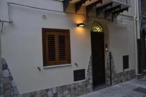 B&B Donjon centro, Castelbuono
