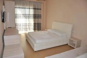 Coral Hotel & Resort, Vlore