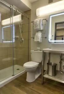 The Barrymore Tampa Riverwalk - 40