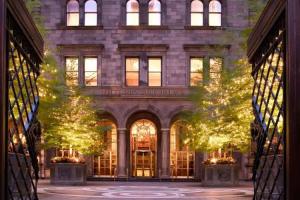 Lotte Palace Hotel, New York