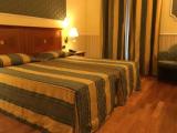 2 Bedrooms Adjacent Quadruple room