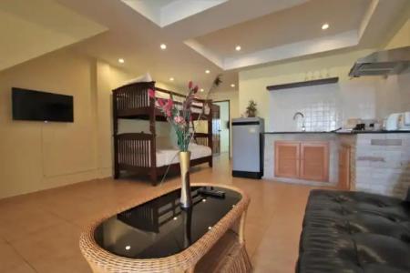 Karon Pool - 5