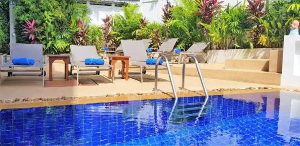 Karon Pool - 28
