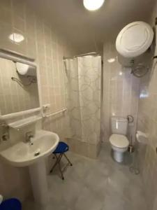 Pension El Parque - 9