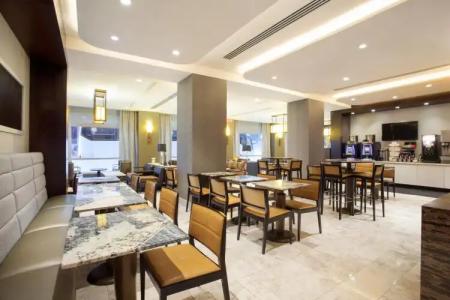 New York Hilton Midtown - 26