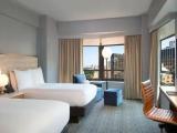 Family Connecting Sextuple room with city view