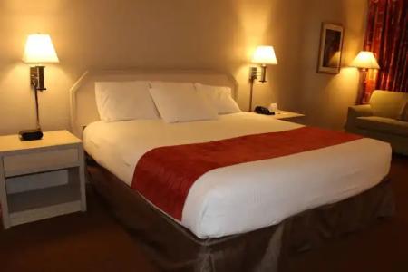 Ramada by Wyndham Kissimmee Gateway - 55