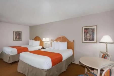Ramada by Wyndham Kissimmee Gateway - 29