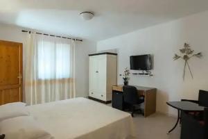 Bed & Breakfast «B&B Mongiardino», La Maddalena