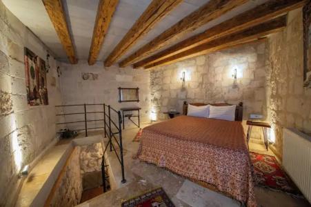 Chelebi Cave House - 36